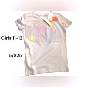 5/$25 deal cotton on kids unicorn T-shirt. Size 11-12​